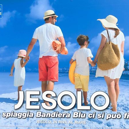 Residence Alba D'Oro Solo Famiglie Lido di Jesolo Exterior foto